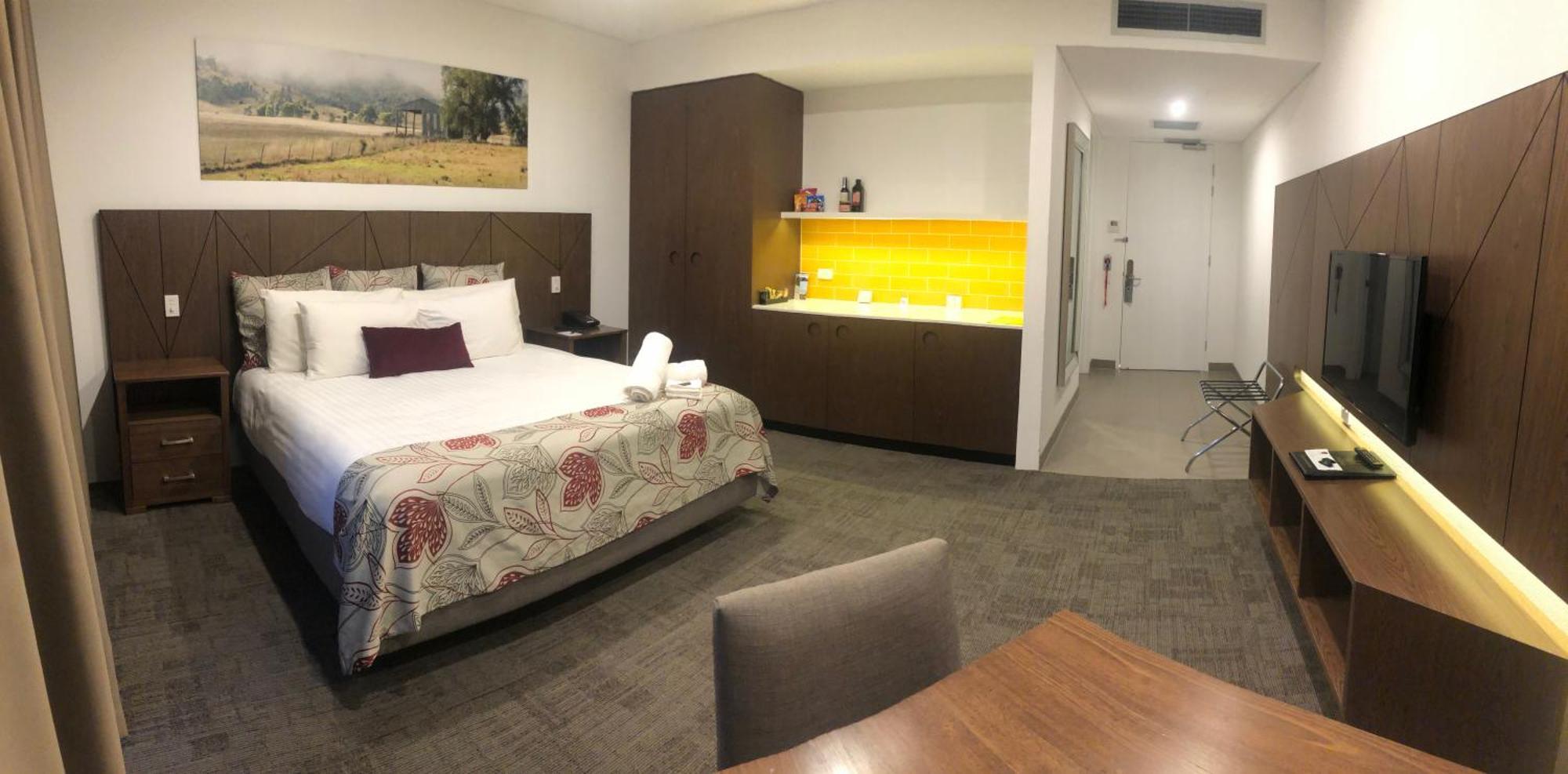 Young Federation Motor Inn And Services Club Ngoại thất bức ảnh